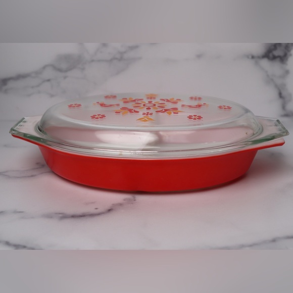 Vintage Pyrex 1 1/2 QT Red Friendship Birds Oval Divided Lidded Casserole - Picture 5 of 9